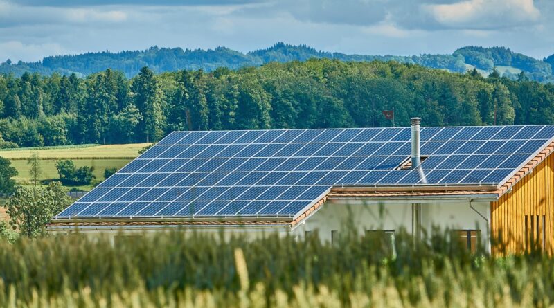 Gigante chinesa impulsiona indústria e agronegócio do Brasil com soluções solares e de armazenamento
