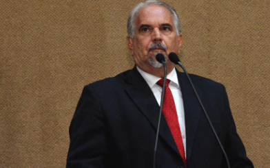 Deputado prova que os governos petistas trabalham pelos baianos que mais precisam