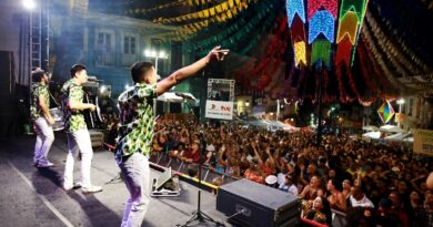 São João da Bahia 2026 bate novo recorde, com dois milhões de turistas e receita de R$ 2,5 bilhões